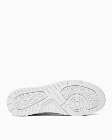 Basket Core Leather Sneaker