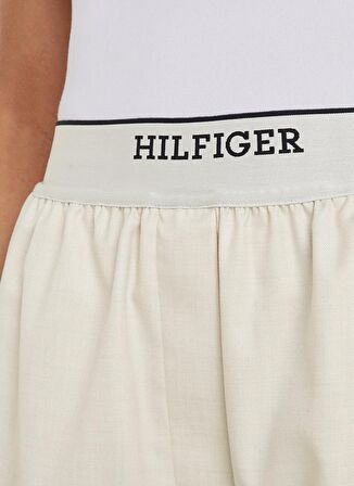 Tommy Hilfiger Lastikli Bel Normal Bej Kadın Şort MONOTYPE PULL ON SHORT