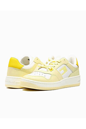 Retro Basket Tonal Logo Sneakers