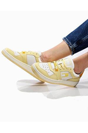 Retro Basket Tonal Logo Sneakers