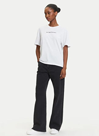 Karl Lagerfeld Jeans Yuvarlak Yaka Baskılı Beyaz Kadın T-Shirt A3W17039