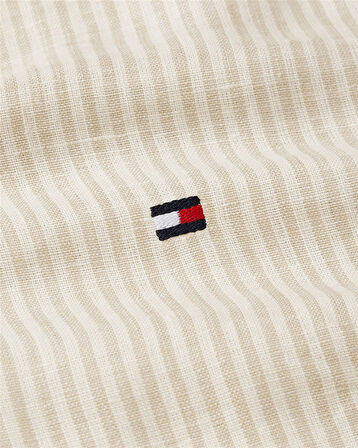 ESS LINEN RELAXED SHIRT Kadın Beyaz Gömlek - WW0WW44679