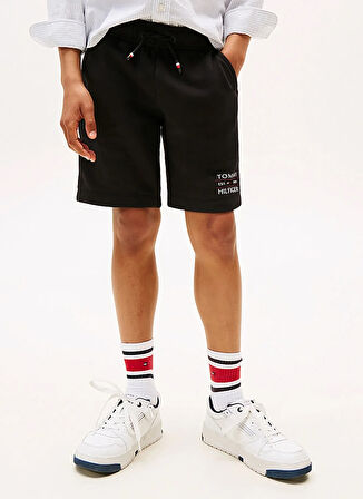 Tommy Hilfiger Lastikli Bel Regular Fit Siyah Erkek Çocuk Şort KB0KB09481BDS