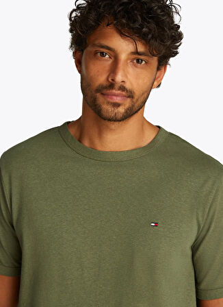 Tommy Hilfiger Yeşil Erkek T-Shirt MW0MW38637PLI