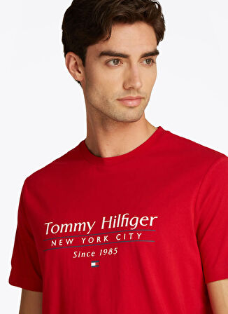 Tommy Hilfiger Kırmızı Erkek T-Shirt MW0MW38621XLD