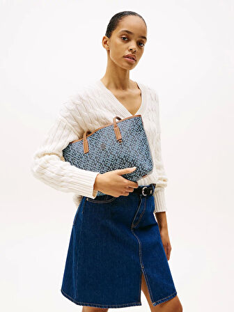 Tommy Hilfiger Kadın  Lacivert  TH Monoplay Tote Çanta