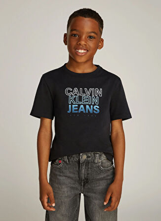 Calvin Klein Baskılı Siyah Erkek Çocuk T-Shirt IB0IB02362BEH