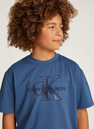 Calvin Klein Baskılı Mavi Erkek Çocuk T-Shirt IB0IB02359CFA