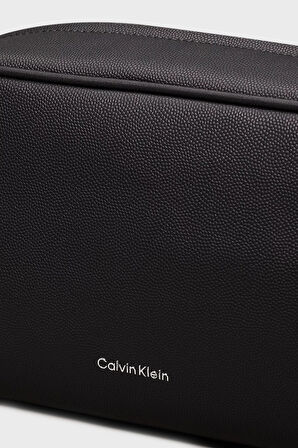 Calvin Klein Erkek Çanta K50K512801 BEH