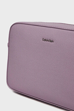 Calvin Klein Bayan Çanta K60K613084 VHE