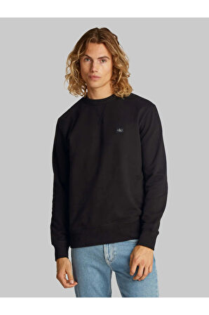 WOVEN LABEL CREW NECK