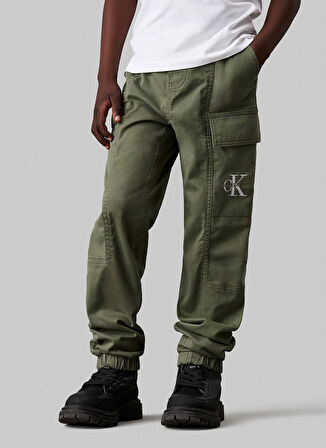Calvin Klein Lastikli Bel Lastikli Paça Yeşil Erkek Çocuk Kargo Pantolon IB0IB02270LDY