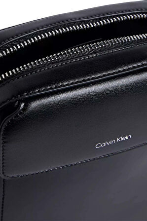 Erkek Ck Sleek Reporter Çanta - Siyah | undefined