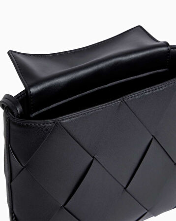 Calvin Klein Square Crossover Çapraz Askılı Çanta