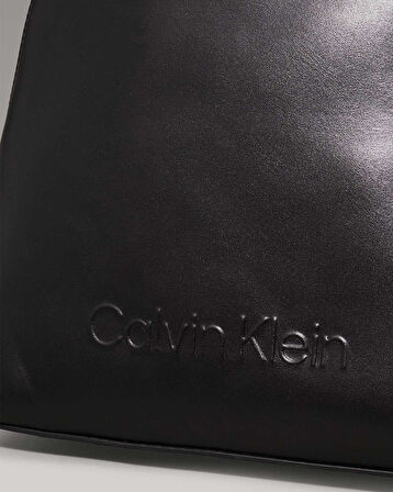 Calvin Klein Embossed Round Backpack Sırt Çantası