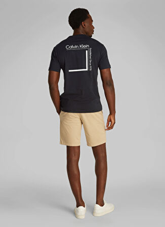 Calvin Klein T-Shirt
