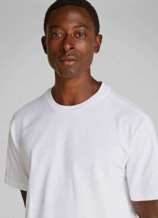 Calvin Klein Beyaz Erkek T-Shirt K10K114173YAF