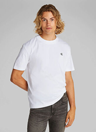 Calvin Klein Jeans Beyaz Erkek T-Shirt J30J327473YAF SERIF FONT GRAPHIC