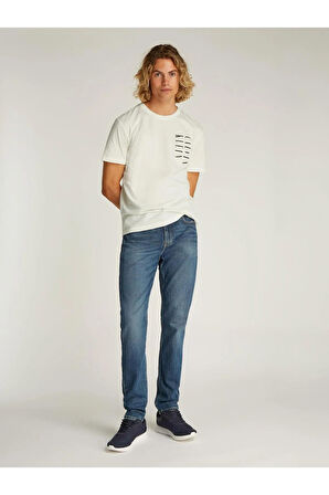 Calvin Klen Serıf Box Graphıc Tee Erkek T-Shirt J30J327474