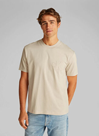 Calvin Klein Jeans Krem Erkek T-Shirt J30J327494PDV CK APPLIQUE TEE
