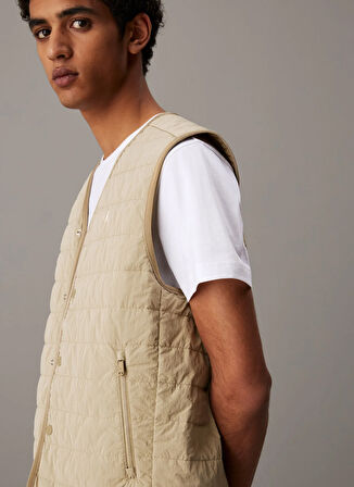 Calvin Klein Jeans Yeşil Erkek Yelek J30J327263HI0 LW QUILTED LINER VEST