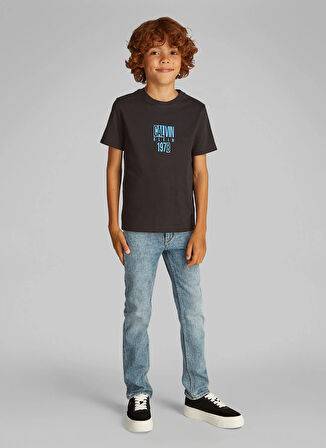 Calvin Klein Baskılı Siyah Erkek Çocuk T-Shirt IB0IB02456BEH