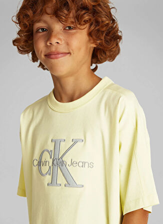 Calvin Klein Baskılı Sarı Erkek Çocuk T-Shirt IB0IB02452ZA6