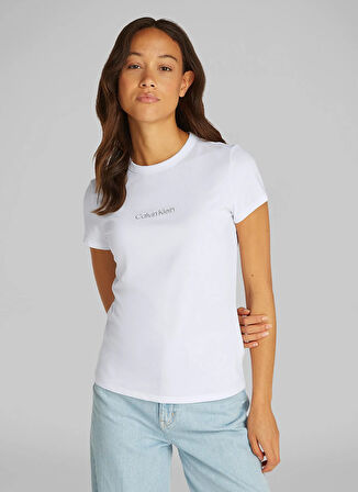 Calvin Klein Bisiklet Yaka Düz Beyaz Kadın T-Shirt K20K208294YAA