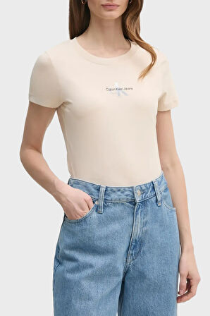 Calvin Klein Bayan T Shirt J20J225252 AEA
