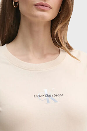 Calvin Klein Bayan T Shirt J20J225252 AEA