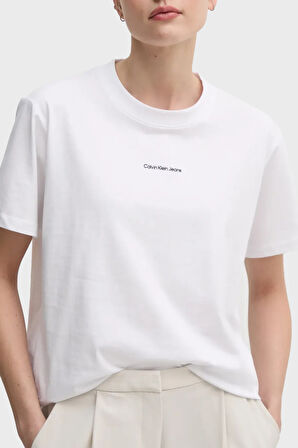 Calvin Klein Bayan T Shirt J20J225261 YAA