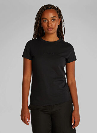 Calvin Klein Bisiklet Yaka Düz Siyah Kadın T-Shirt K20K208294BEH