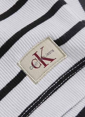 Straplez Yaka Çizgili Beyaz Kadın T-Shirt J20J2253100K4