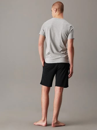CALVIN KLEIN Erkek Marka Logolu Günlük Kullanıma Uygun Siyah-Beyaz-Gri T-Shirt LV00NB4186 MP1