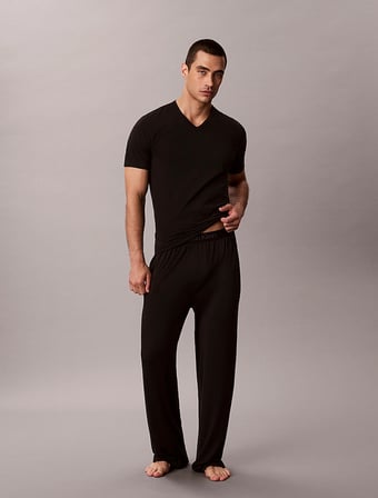 CALVIN KLEIN Erkek Marka Logolu Günlük Kullanıma Uygun SİYAH T-Shirt LV00NB4186 UB1
