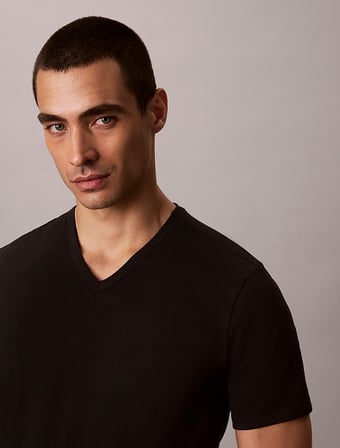 CALVIN KLEIN Erkek Marka Logolu Günlük Kullanıma Uygun SİYAH T-Shirt LV00NB4186 UB1