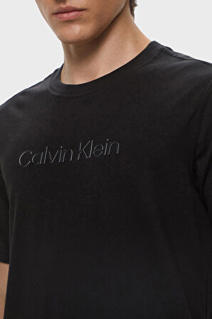 Calvin Klein Erkek T Shirt LVGMS5K182 UB1