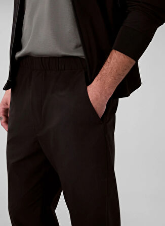 Calvin Klein Normal Bel Normal Paça Normal Siyah Erkek Pantolon LV04LB614GUB1_SLIM TECH STRETCH PUL