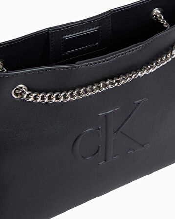 Calvin Klein Sculpted Chain Shoulder Bag Omuz Çantası