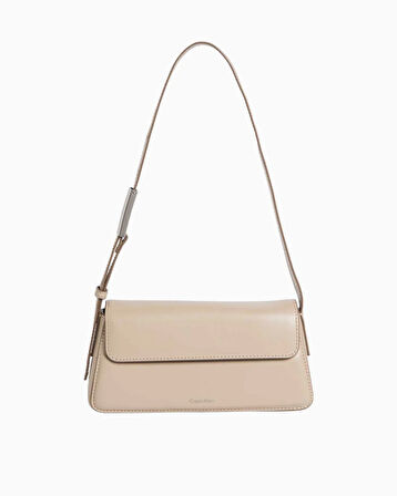 Calvin Klein Belted Small Shoulder Bag Omuz Çantası