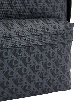 Calvin Klein Siyah Erkek Sırt Çantası MATTE AOP CENTER ZIP BP 43