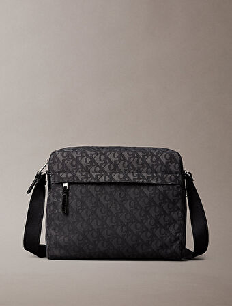 Calvin Klein Erkek Çapraz Çanta LV04G3097GUB1