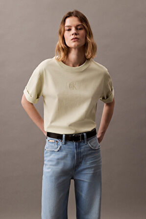 Calvin Klein Kadın Tişört-LV047AB818
