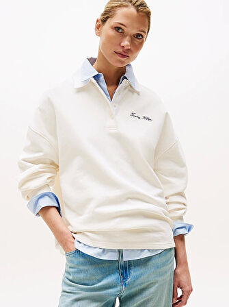 Tommy Hilfiger Kadın Yazı Baskılı Pike Rugby Beyaz Sweatshirt WW0WW45779YA8