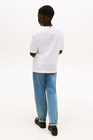 Erkek Çocuk Rahat Kesim Göğsü Tonal Nakışlı T-Shirt - Beyaz | 16 Yaş