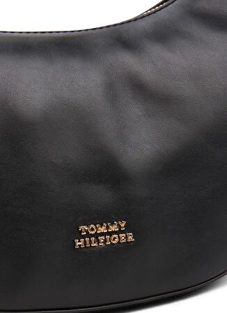 Tommy Hilfiger Deri Siyah Kadın Çapraz Çanta AW0AW17467