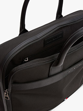 TOMMY HILFIGER Erkek Marka Logolu Modern Şık Evrak Ve Laptop Kullanımına Uygun Siyah Laptop & Evrak Çantası AM0AM13470 BDS