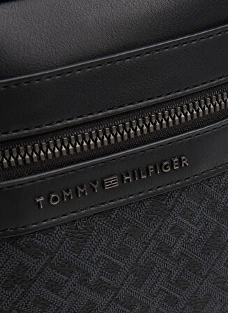 Tommy Hilfiger Siyah Erkek Postacı Çantası TH MONOGRAM MINI REPORTER