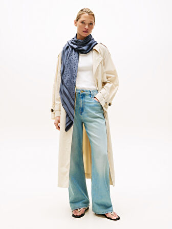 TH MONOGRAM SQUARE Kadın Mavi Atkı - AW0AW17493