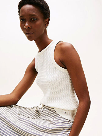 Tommy Hilfiger Kadın Pamuklu İnce Örgü Kolsuz Dar Kesim Beyaz Kazak WW0WW45706YA8